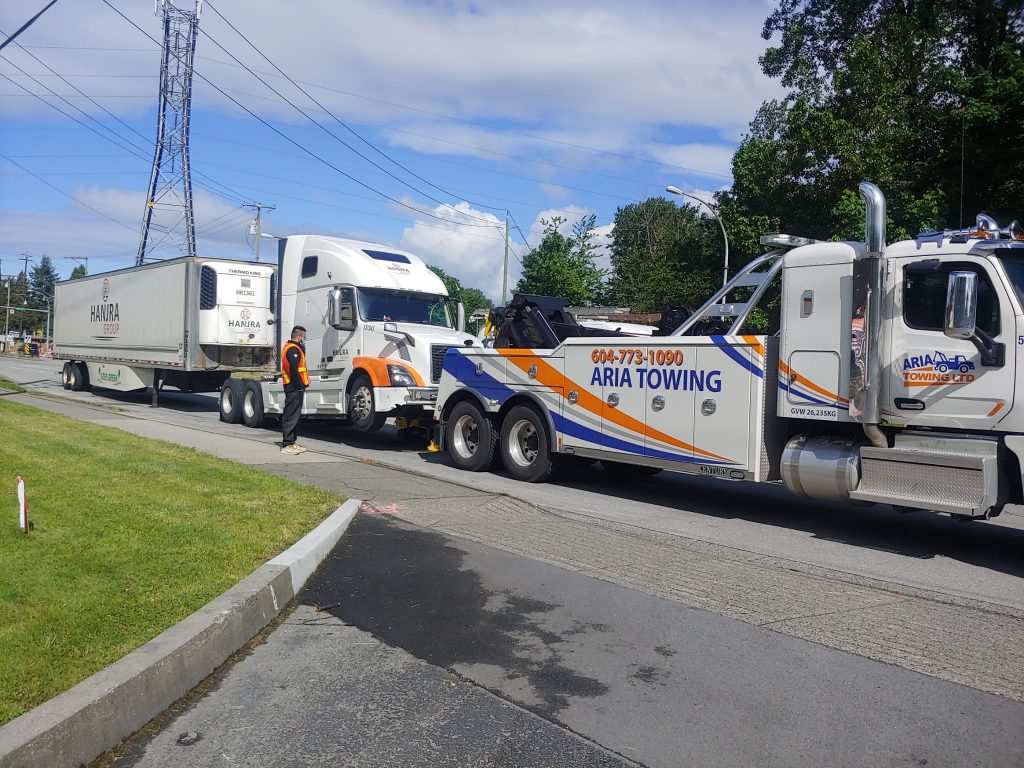 cc80f6f5 d442 46c5 9f6e 0c4c4d564acf 1024x768 1 Aria Towing | Towing Company | scrap car removal